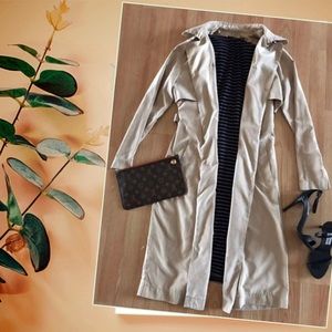 Missguided trench coat.   size small.